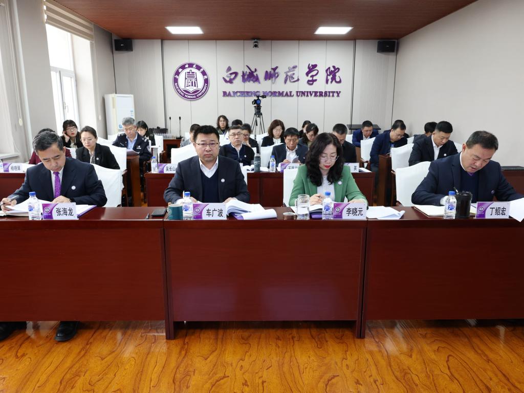 会场.jpg 会场.jpg