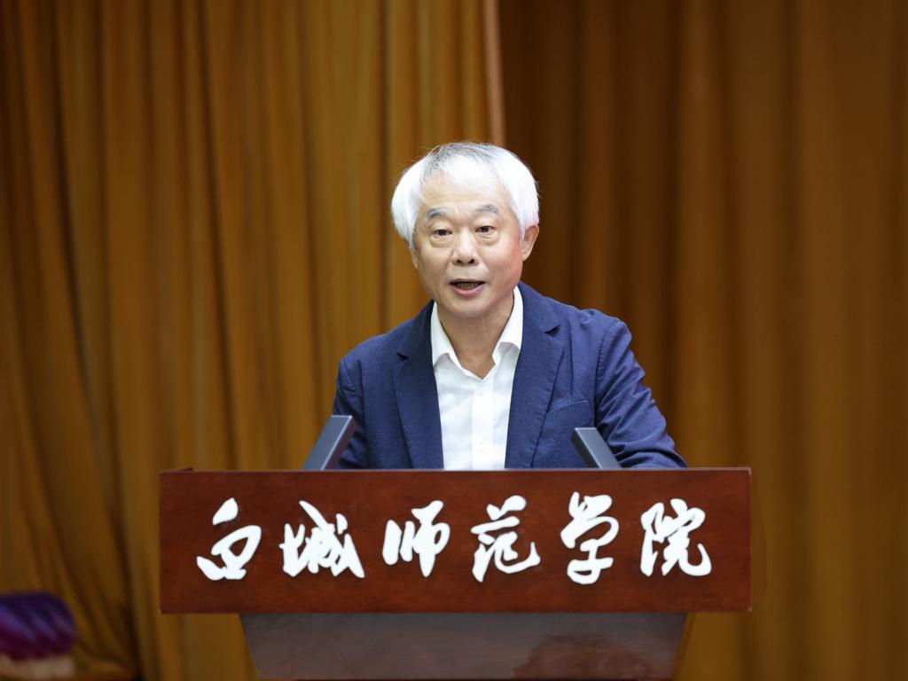 冯怀中.jpg 冯怀中.jpg