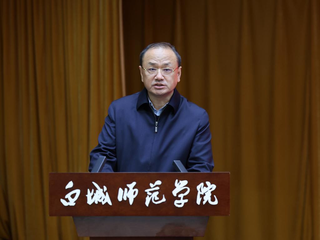 李虎男.jpg 李虎男.jpg